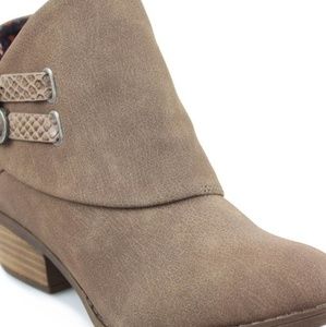 Blowfish Sistee Bootie